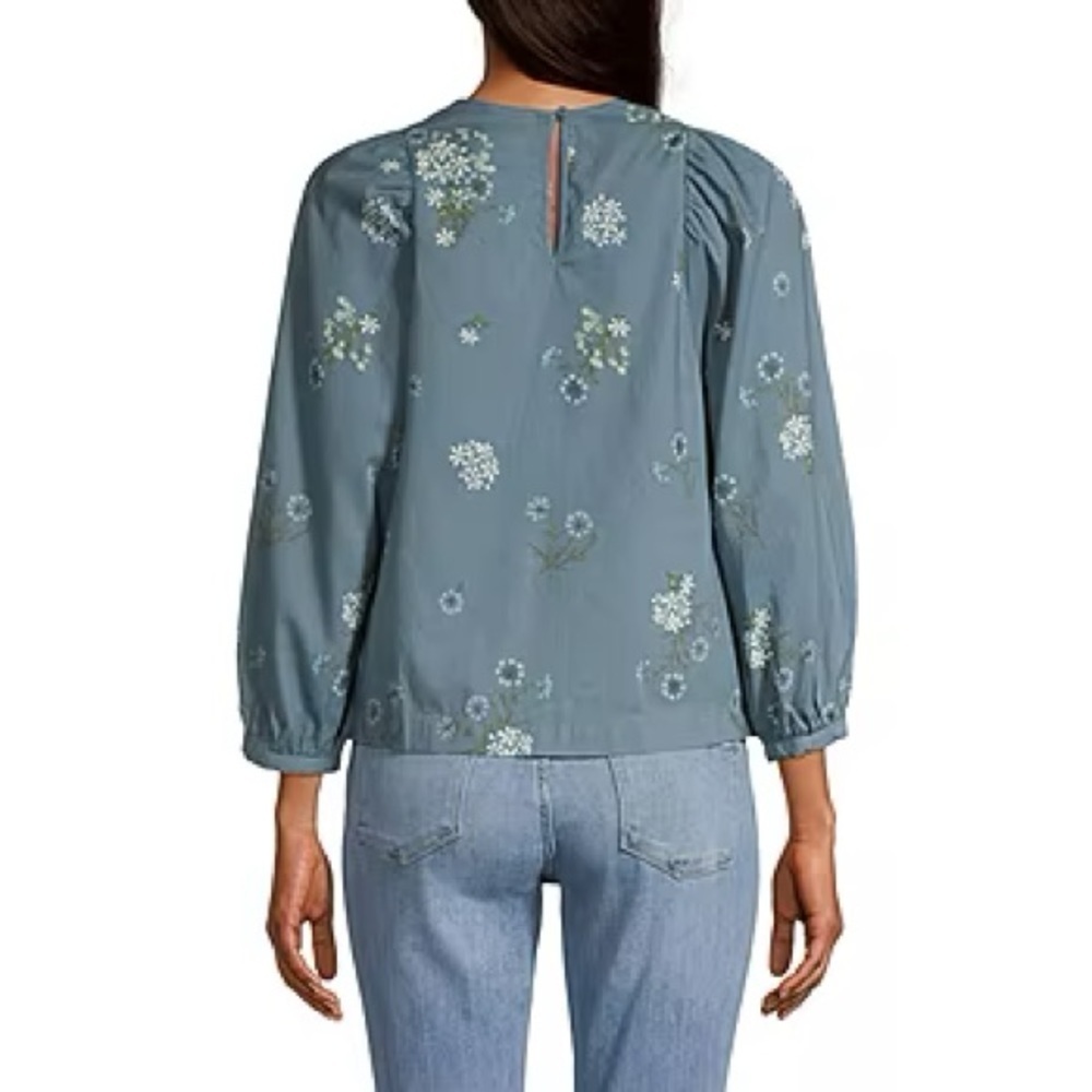 Denim Round Neck 3/4 Sleeve Blouse - Picture 4 of 8